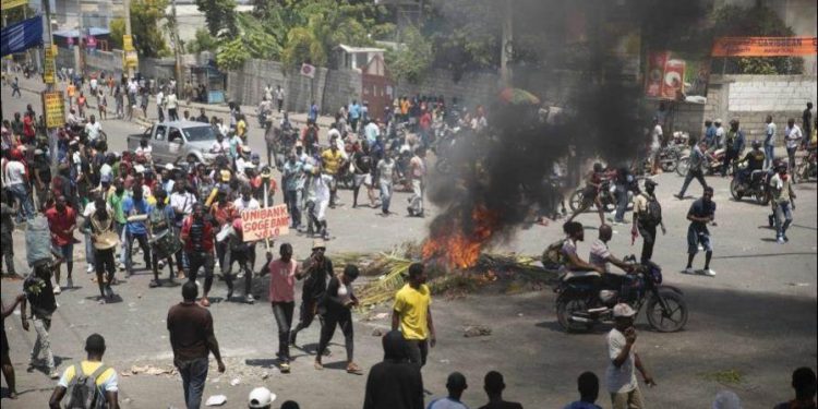 EE.UU. ha conseguido sacar de Haití a casi 500 de sus ciudadanos en dos semanas
