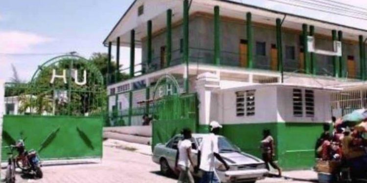 Bandas armadas toman el control del hospital general de Haití