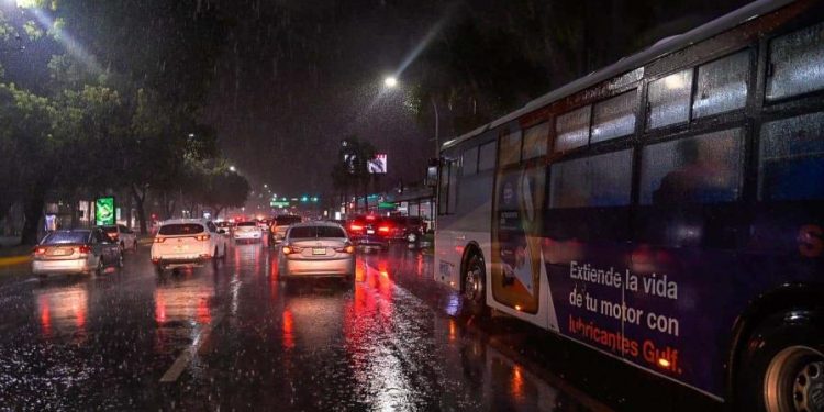 Aumentan a 16 las provincias en alerta amarilla y 10 se mantienen en verde por lluvias
