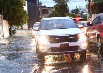 Las lluvias seguirán este fin de semana, pero en menor intensidad