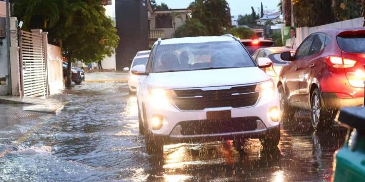 Las lluvias seguirán este fin de semana, pero en menor intensidad