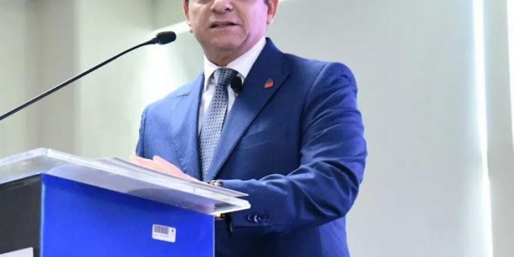 Exministro de Salud Daniel Rivera pide a población cooperar para prevenir propagación dengue