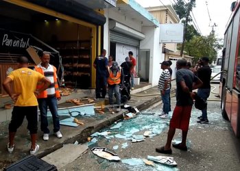 Explosión en panadería de La Vega deja varios heridos