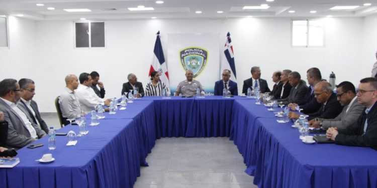 PN y bancos comerciales reforzarán protocolos de seguridad en entidades financieras