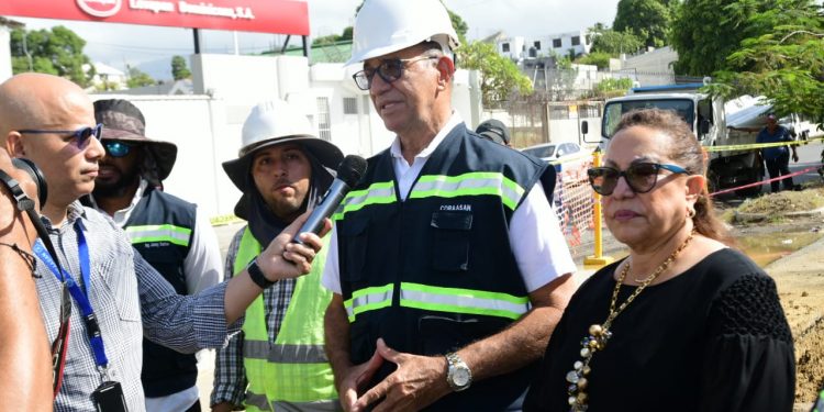 Coraasan inicia proyecto de mejoramiento de alcantarillado sanitario en el ensanche Libertad y La Ciénaga