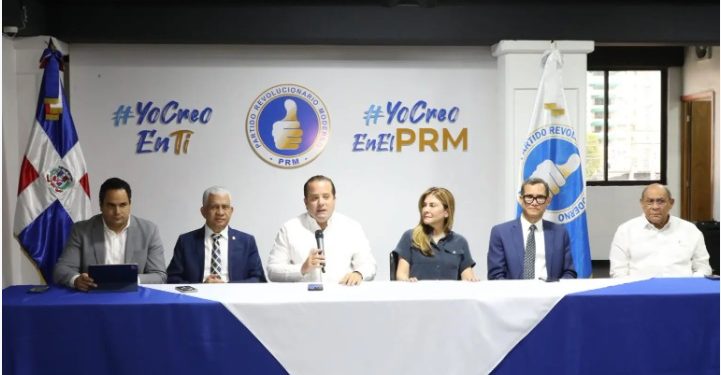 PRM anuncia seminario de formación para legisladores con Abinader y tres expresidentes