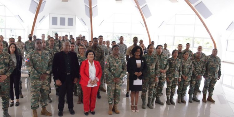 Fuerzas Armadas inician el 8.° Curso Internacional sobre Políticas Públicas y Masculinidades para prevenir violencia de género