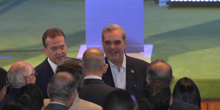 Abinader asegura que no hay mejor sitio para invertir que República Dominicana