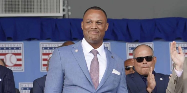 Abinader felicita a Adrian Beltré por ingresar al Salón de la Fama de MLB