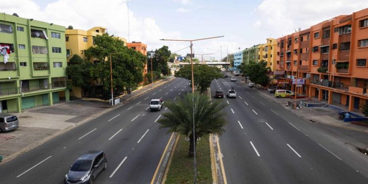 Se espera un día soleado y caluroso este sábado en República Dominicana