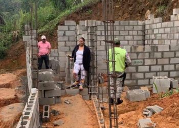 Procuraduría detiene construcción en área de amortiguamiento de Loma La Humeadora