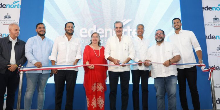 Presidente Abinader inaugura obras eléctricas en Jarabacoa, que beneficiarán a más de 55,000 familias
