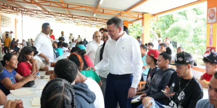 Concluye con éxitos feria de empleos en Zona Franca de Esperanza