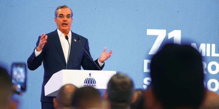 El presidente Luis Abinader considera que el Código Penal debe esperar