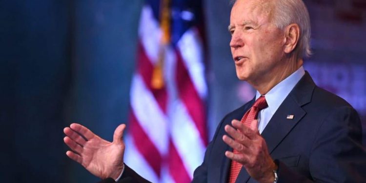Biden se despide de los estadounidenses: es hora de "pasar el testigo" para salvar al país