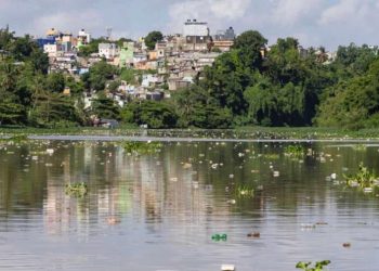 Biobardas y centros de acopio, entre acciones para sanear los ríos Ozama e Isabela