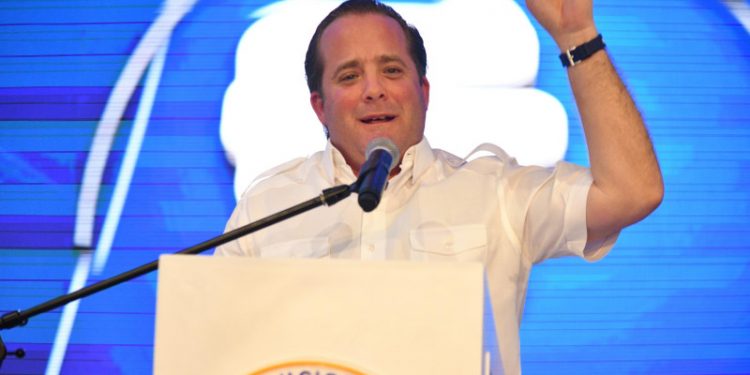 José Ignacio Paliza es designado como ministro de la Presidencia en sustitución de Joel Santos