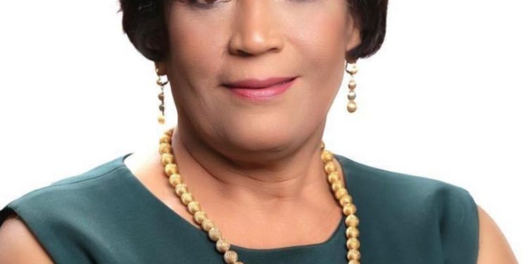 Amparo Custodio, la vicealcaldesa del Frente Amplio que sustituirá a Kelvin Cruz en Alcaldía de La Vega