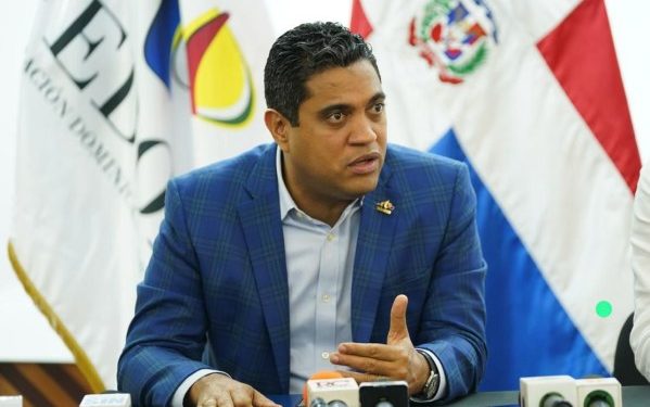 Kelvin Cruz es designado ministro de Deportes