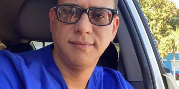 Reportan desaparición de joven hombre salió a La Charca en Santiago