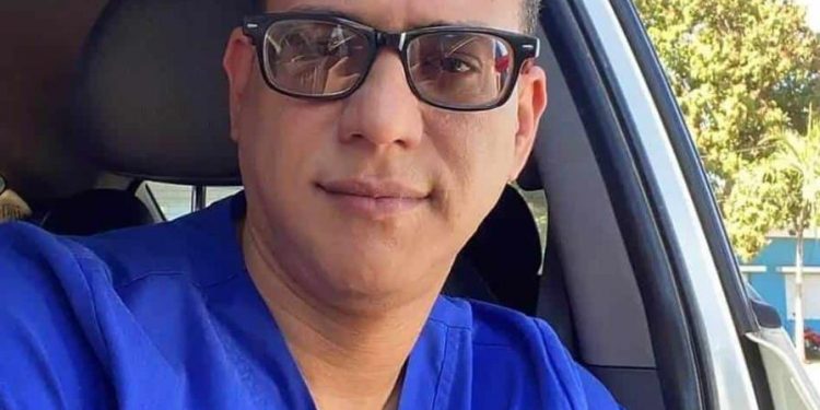Un militar y otra persona son detenidos por la muerte del médico; su cadáver estaba descompuesto