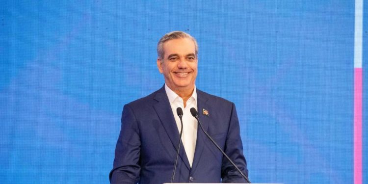 RD aplicó para tener consulados en Buenos Aires, Santiago Chile y cuatro ciudades de Estados Unidos