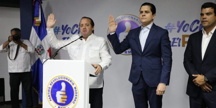 Paliza juramenta ex secretario de organización del PRD en el PRM