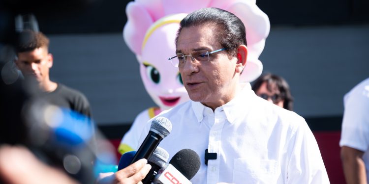 Senador Daniel Rivera destaca valor de las mujeres en el deporte