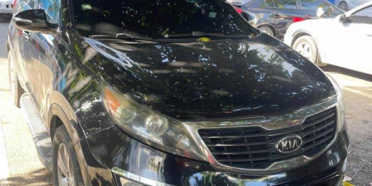 Apresan cuatro colombianos por robos a vehículos estacionados en plazas comerciales