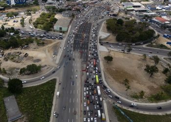 Abren hoy 14 carriles en el kilómetro 9 de la autopista Duarte