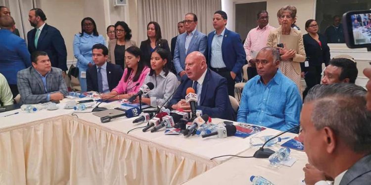 Cúmulo de reformas acelera cambios en la Constitución