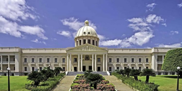 Reforma tributaria busca recaudar unos RD$110 mil millones más