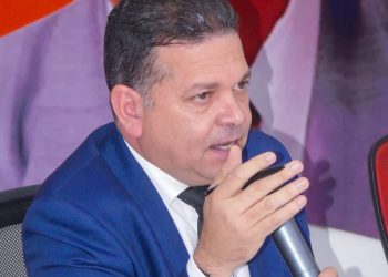Secretario general del PRSC respalda continuidad de Román Jáquez en la JCE
