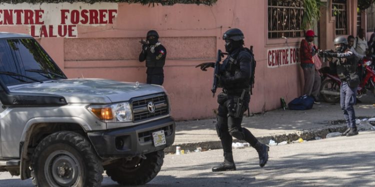La Policía de Haití abate a 15 miembros de una banda armada