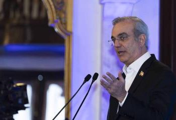 El presidente Abinader hablaría al país este domingo sobre la reforma fiscal