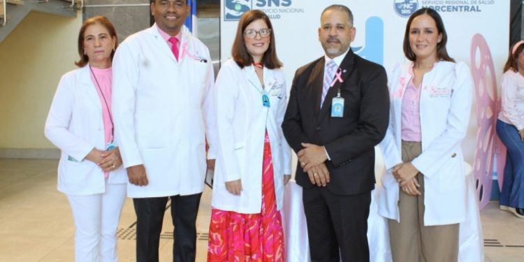 Hospital Cabral y Báez refuerza importancia en la detección temprana del cáncer de mama