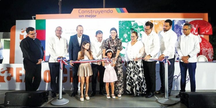 Raquel Peña encabezó anoche inauguración Expo Cibao 2024