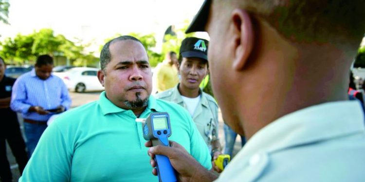 Todo lo que debe saber sobre el uso de alcoholímetros en República Dominicana