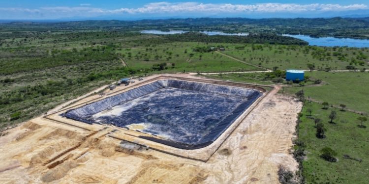 INDRHI construye canales laterales presa de Maguaca en Montecristi