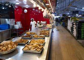 Los precios del pollo bajan hasta RD$25 pesos en los mercados