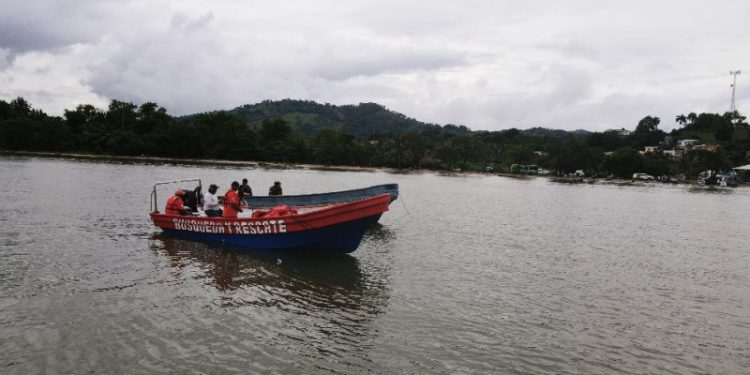 Sabana de la Mar: Pescador es encontrado sin vida y su hijo sigue desaparecido