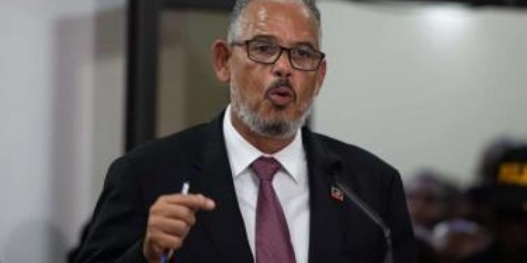 Nuevo primer ministro haitiano dice que la situación es crítica y no hay tiempo que perder