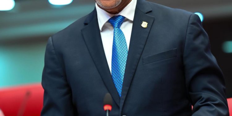 Senador somete resolución favorece arrendar terreno para la Ciudad de los Animales