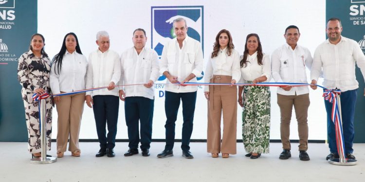 Gobierno de Luis Abinader ha invertido y ejecuta obras viales, reparación de viviendas, agua y agricultura por más de RD 2,900 millones en Sánchez Ramírez