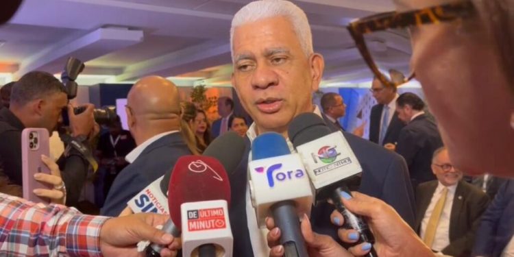 Ricardo de los Santos: “La situación con Haití es muy compleja y afecta a la República Dominicana”