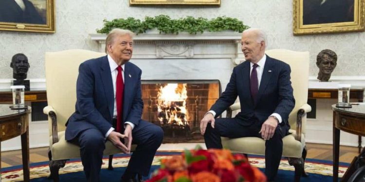 Biden inicia su reunión con Trump felicitándolo por su victoria en las elecciones