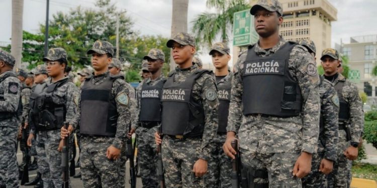 PN refuerza patrullaje y seguridad para Black Friday 2024