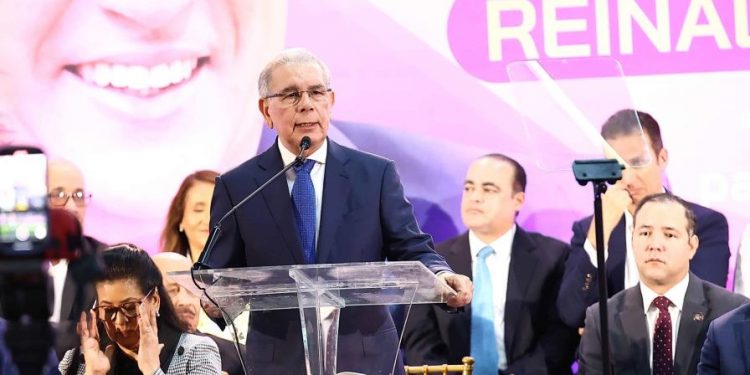 Danilo Medina traza la estrategia para que el PLD vuelva al poder en 2028