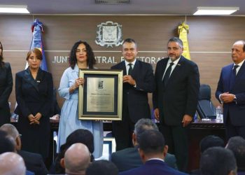 Pleno de la JCE toma posesión para un segundo mandato