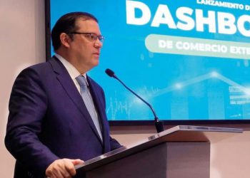 Aduanas presenta herramienta de Comercio Exterior